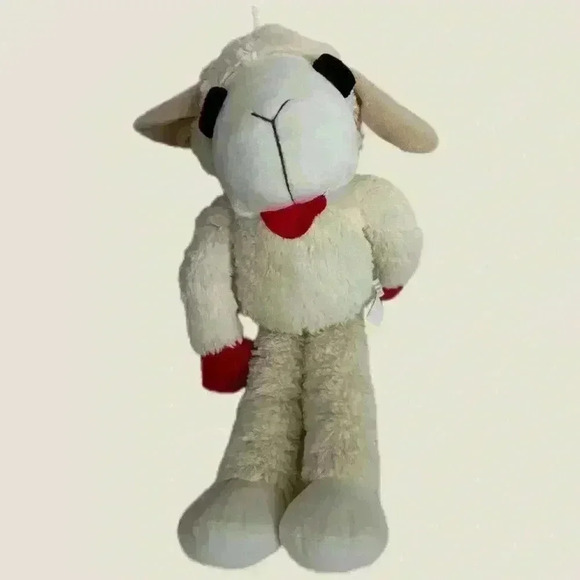 Lamb Chop Dreamworks Multipet 19" Toy with Squeaker Plush Cuddly The Legend - Picture 4 of 5